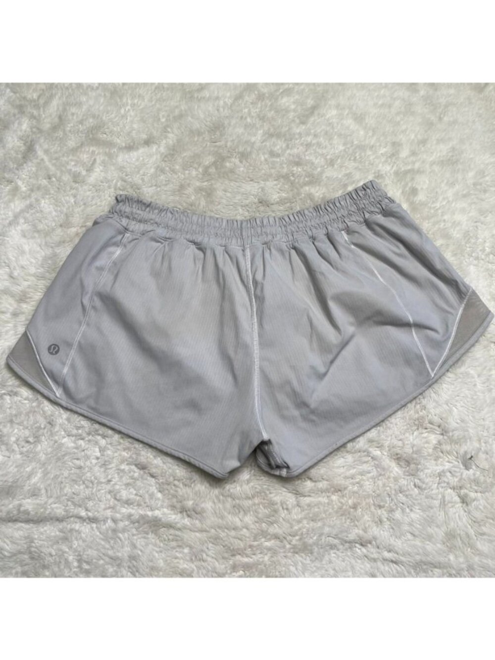Lululemon Hotty Hot Shorts Womens Size 8 Gray High Rise Athletic Running 2"
